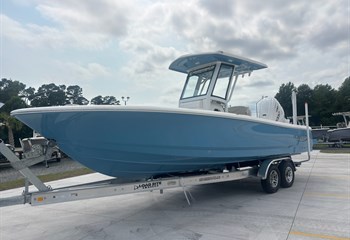 2027 Robalo 266 Cayman  Boat